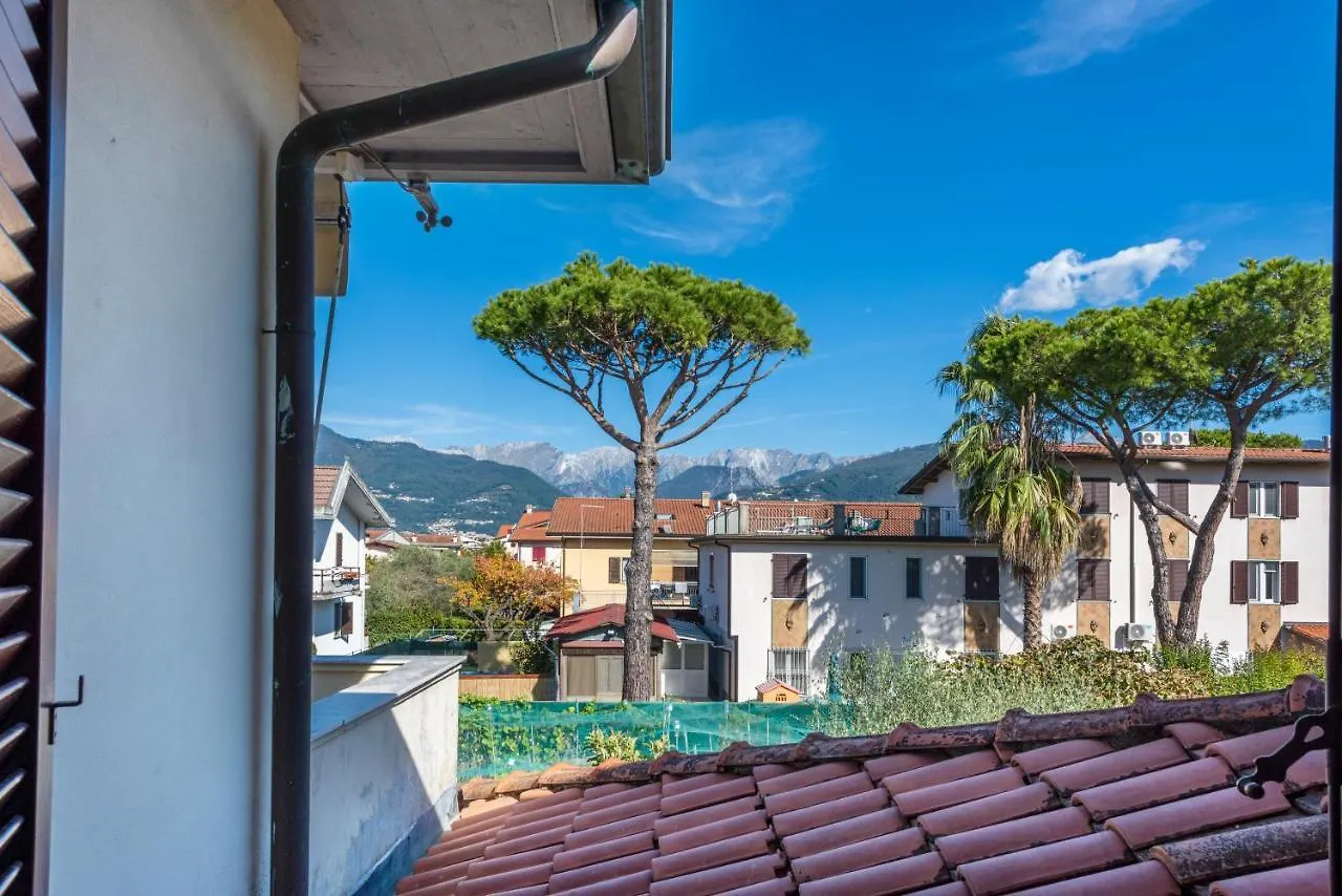 Residenza Tirrenia By Mmega Apartment Marina di Massa