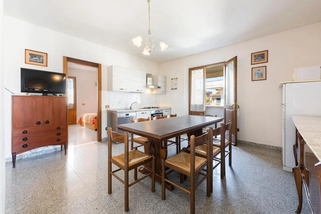 Residenza Tirrenia By Mmega Lägenhet Marina di Massa