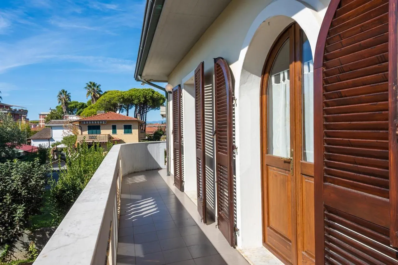 Residenza Tirrenia By Mmega Lägenhet Marina di Massa 0*,  Italien