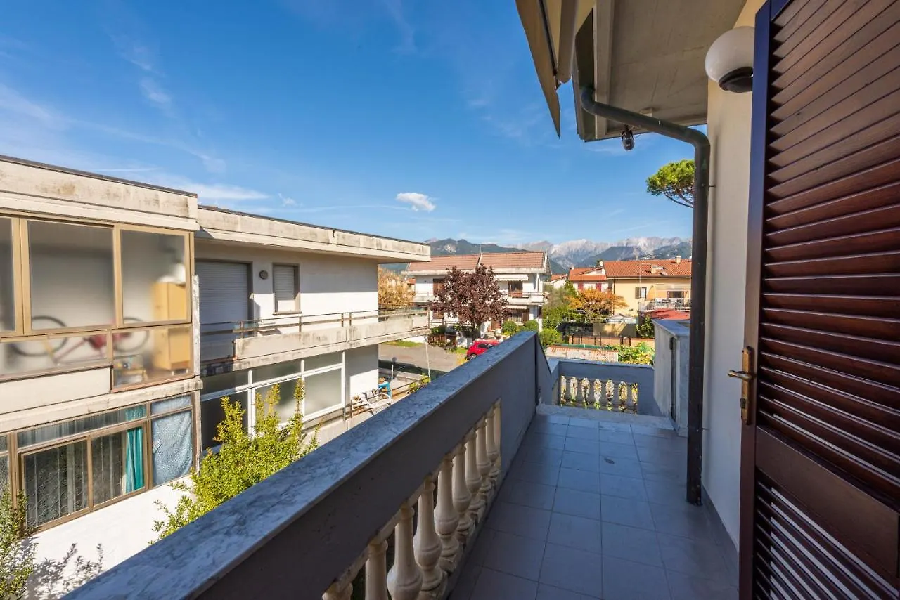 Residenza Tirrenia By Mmega Apartment Marina di Massa